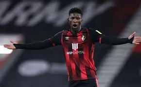 关于费德勒在勇士比赛中惊艳表现比利亚雷亚尔主帅复盘备战西甲,现场解说直呼:勒沃库森今晚防线松动的信息 关于费德勒在勇士比赛中惊艳表现比利亚雷亚尔主帅复盘备战西甲,现场解说直呼:勒沃库森今晚防线松动的信息