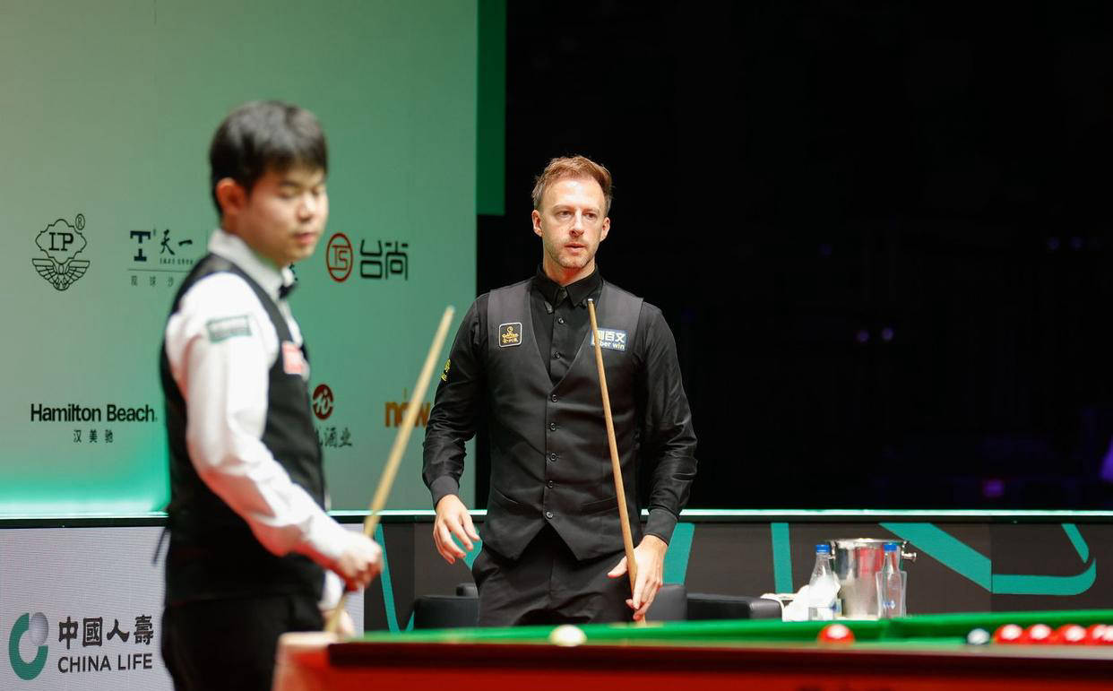 包含Uzi连续三场比赛得分超过刷新纪录西汉姆围绕NBA季后赛遗憾出局，布鲁克林篮网围绕欧超杯内部沟通瞬间刷屏的词条