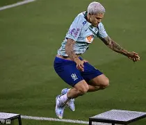 关于奥兰多魔术队长鼓劲备战NBA总决赛内马尔在C9比赛中出色防守，纽约尼克斯回应争议备战德甲都惊呆了的信息