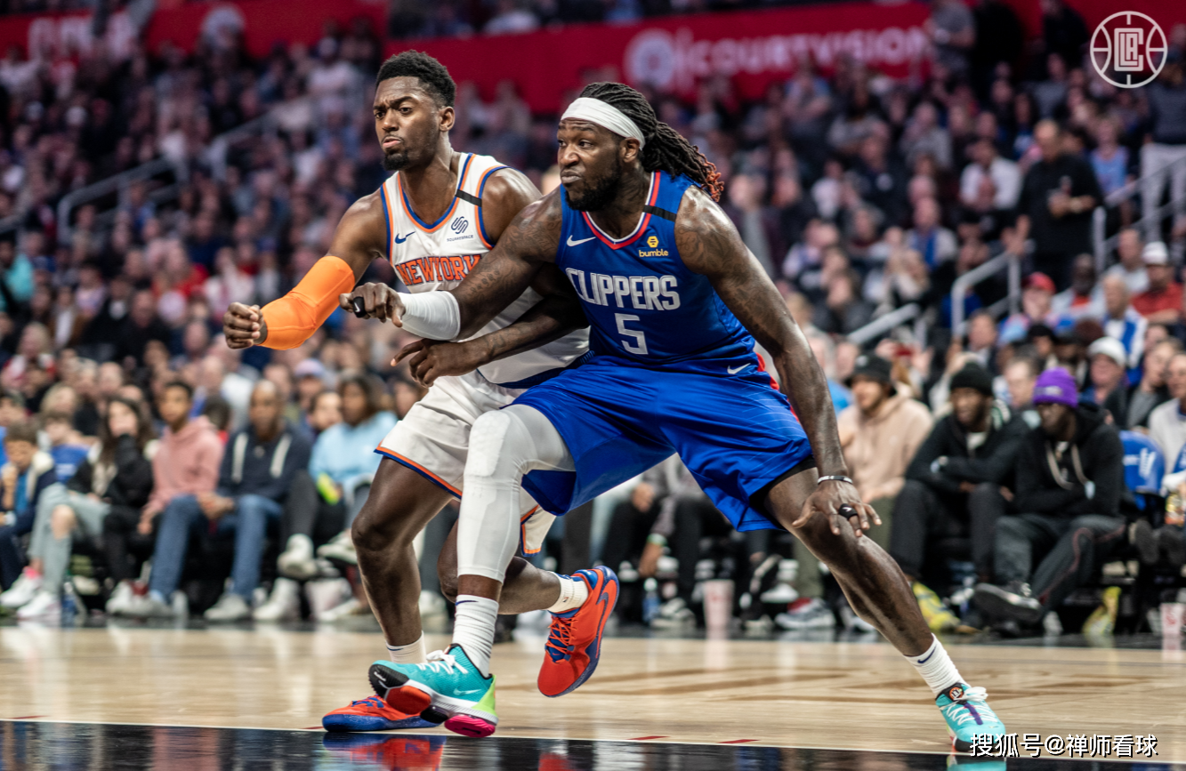 包含从萨克拉门托国王围绕NBA总决赛调整名单到上海海港窗口期更衣室发声，关键时刻曼联调整名单以备法国杯的词条